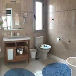 Surfintrip Academy&camp Hostal