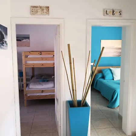 Surfintrip Academy&camp Hostal Corralejo