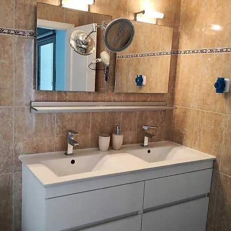 Surfintrip Academy&camp Auberge de jeunesse *