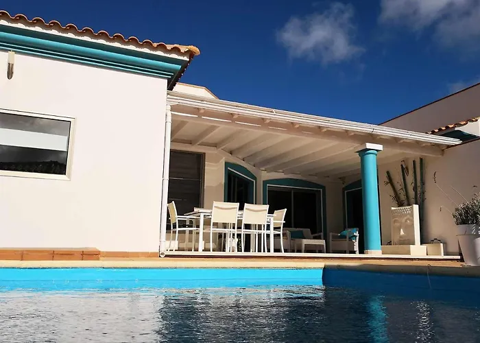 Surfintrip Academy&camp Hostel Corralejo