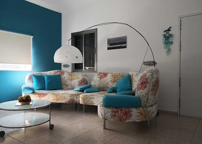 Surfintrip Academy&camp Hostel